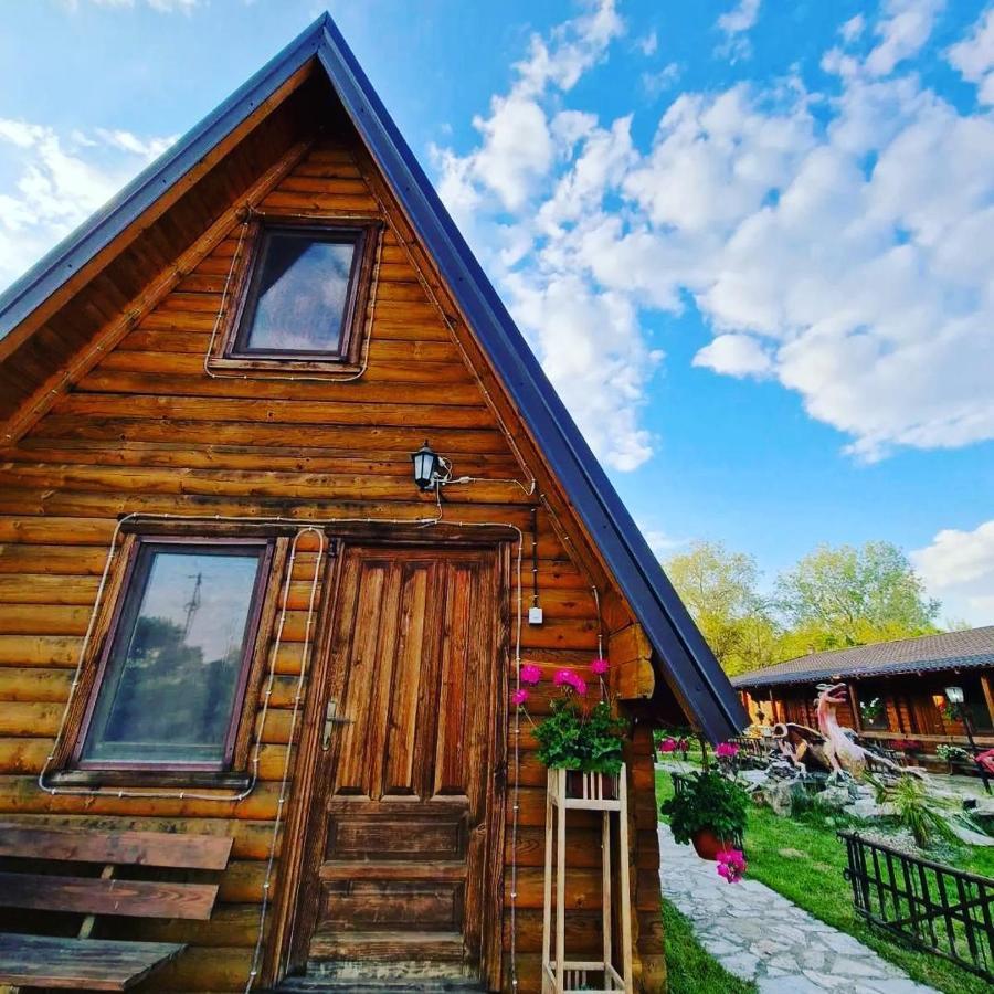 Lolini Bungalovi 诺威萨 外观 照片